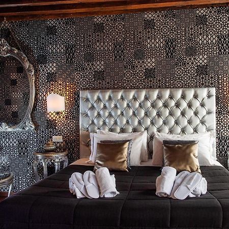 Domus Superior Hotel Венеция Екстериор снимка