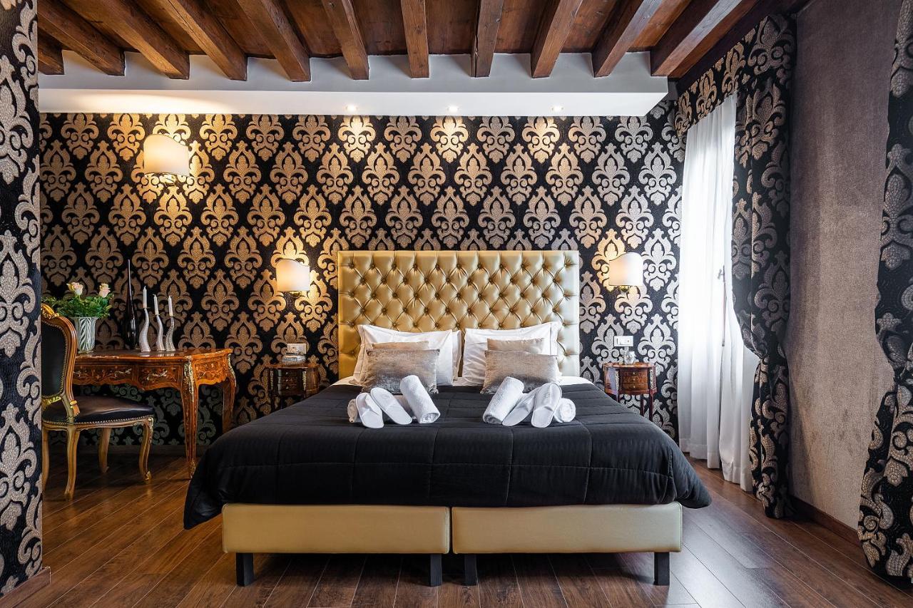 Domus Superior Hotel Венеция Екстериор снимка