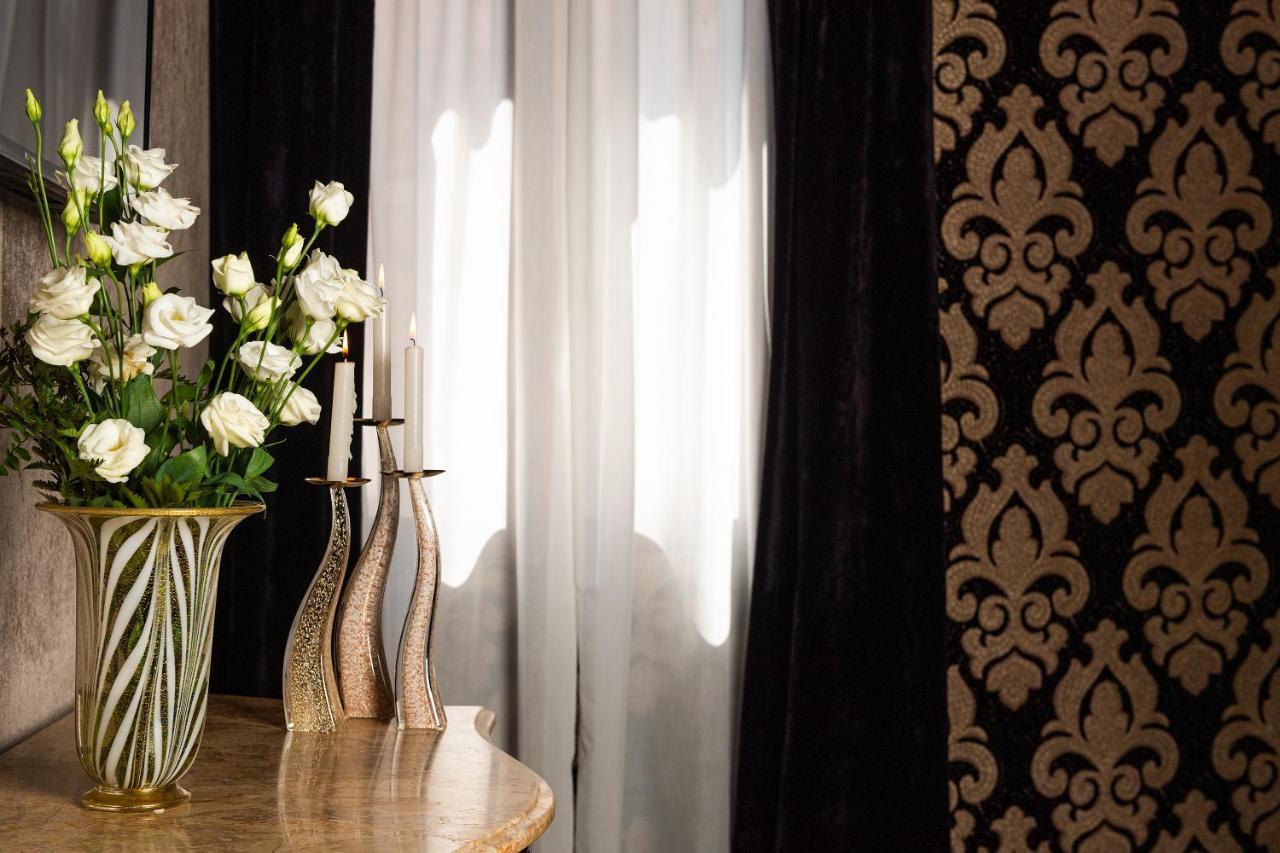 Domus Superior Hotel Венеция Екстериор снимка