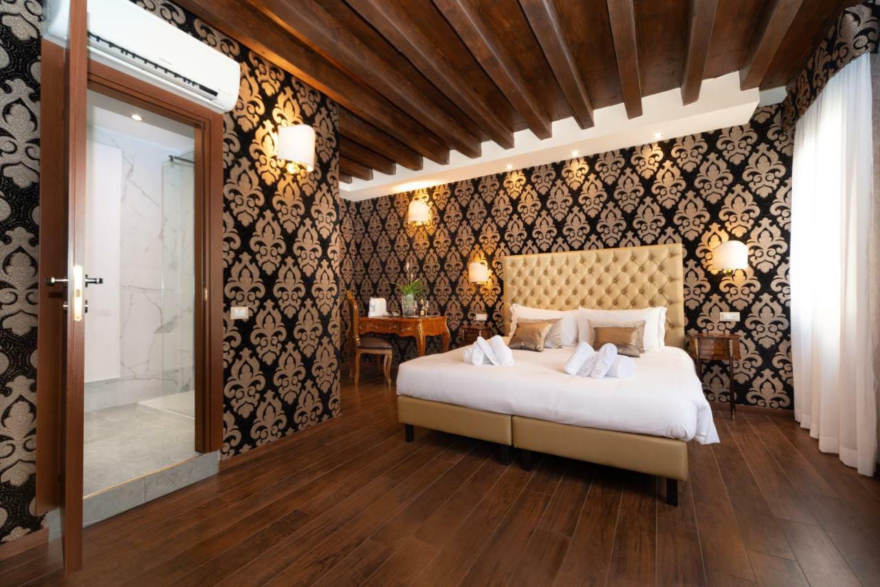Domus Superior Hotel Венеция Екстериор снимка