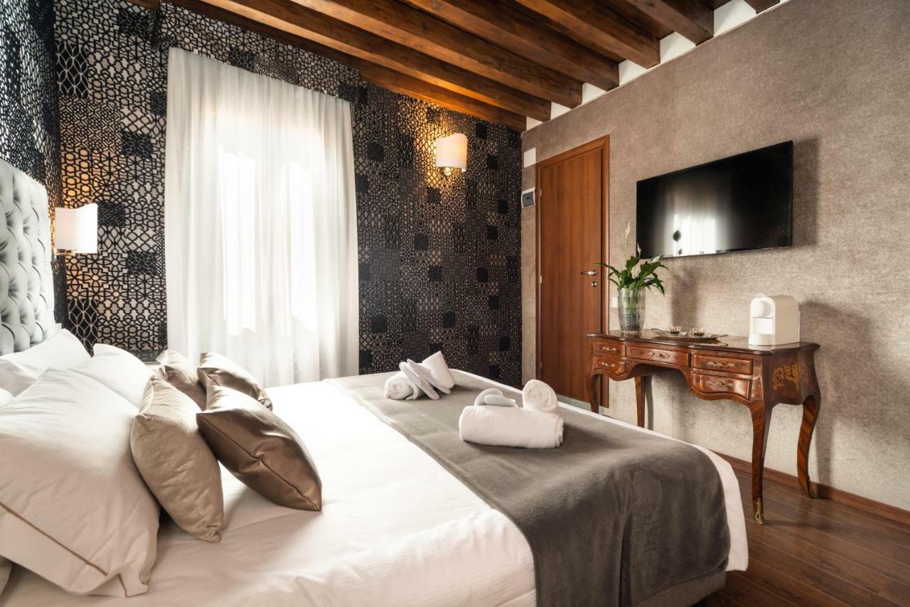 Domus Superior Hotel Венеция Екстериор снимка